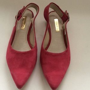 Pink leather sandals